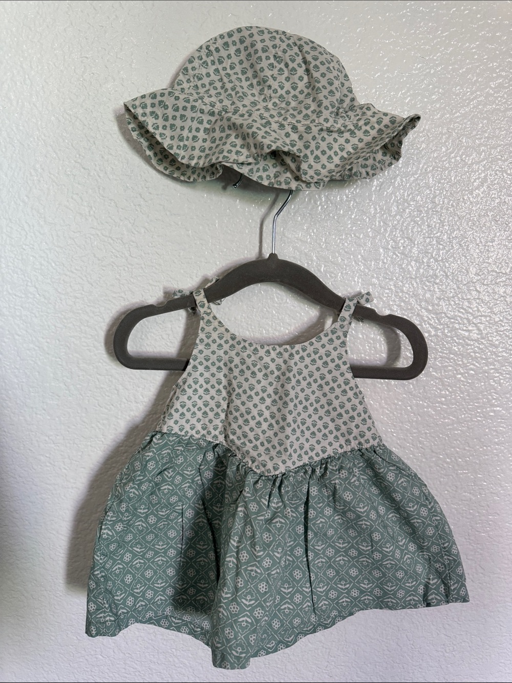 Carter's Green & Cream Patterned Sundress with Matching Sun Hat